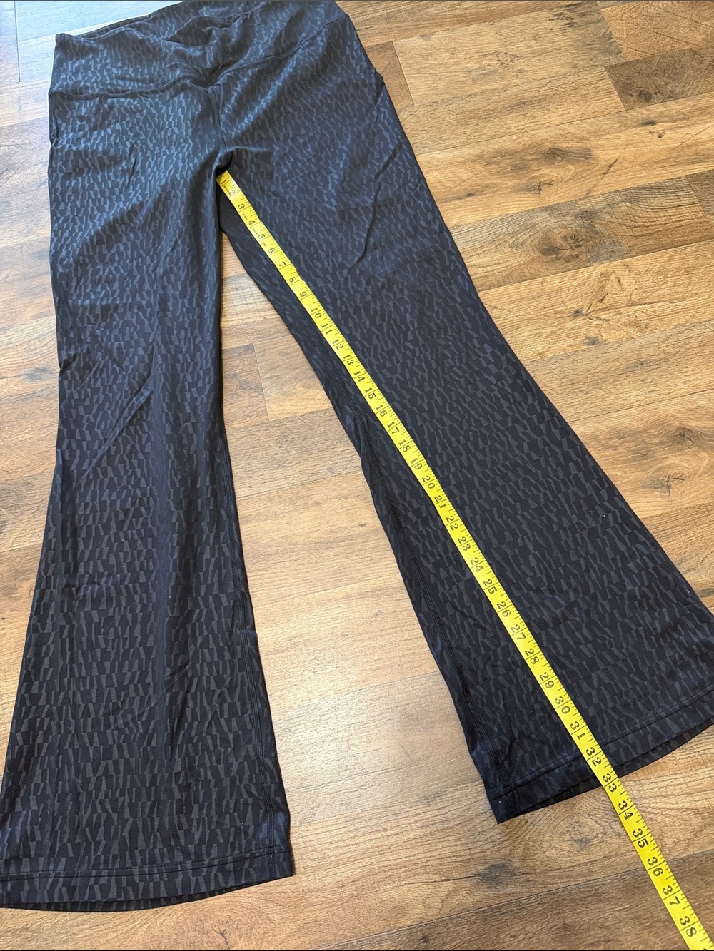 Lululemon leggings - Picture 2 of 6